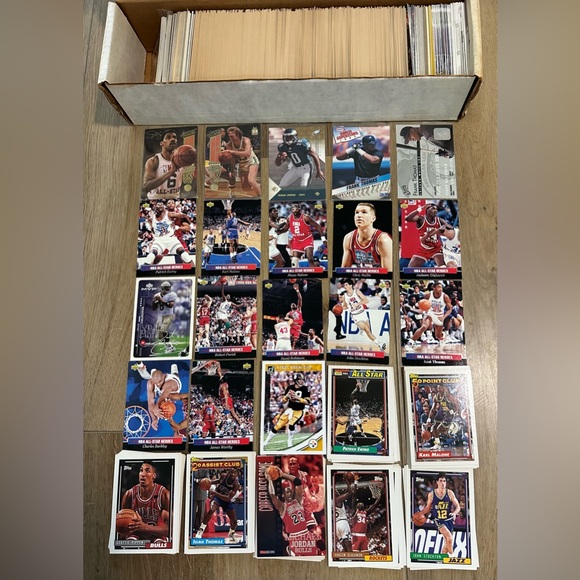 Topps Other - Baseball Football Mixed Box of Hundreds of Cards - Topps 1992-93 Box (Mixed)